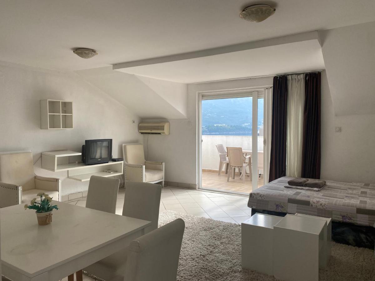 Veselinka Apartments & Rooms ブドヴァ エクステリア 写真
