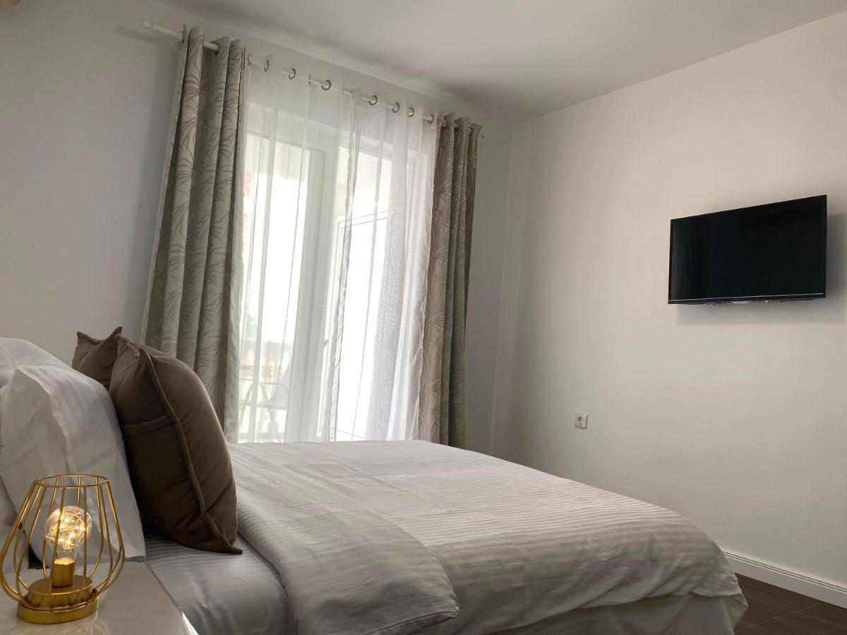 Veselinka Apartments & Rooms ブドヴァ エクステリア 写真