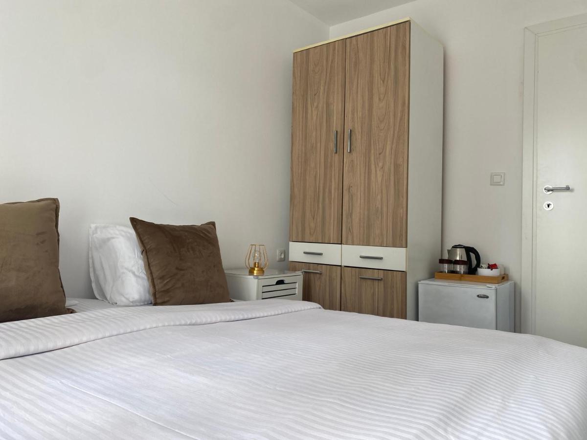 Veselinka Apartments & Rooms ブドヴァ エクステリア 写真